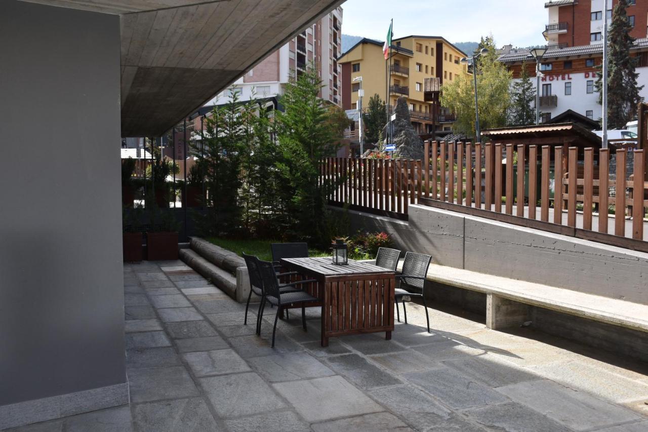 Residenza Du Parc Apartamento Oulx Exterior foto